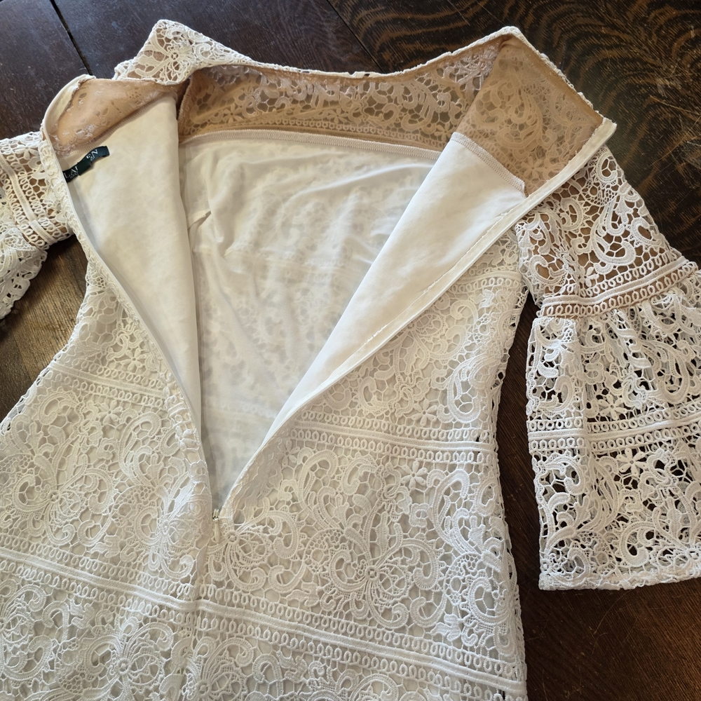 Lauren Ralph Lauren white lace tan underlay top bell-sleeve sheath dress Size 2 - Picture 8 of 13